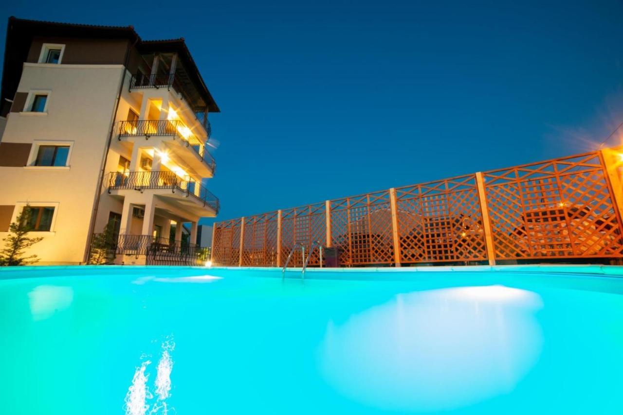 Breeze Villa Mamaia Nord Năvodari Kültér fotó