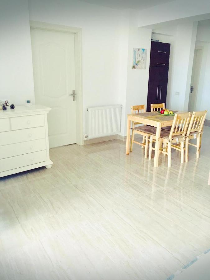 Breeze Villa Mamaia Nord Năvodari Kültér fotó